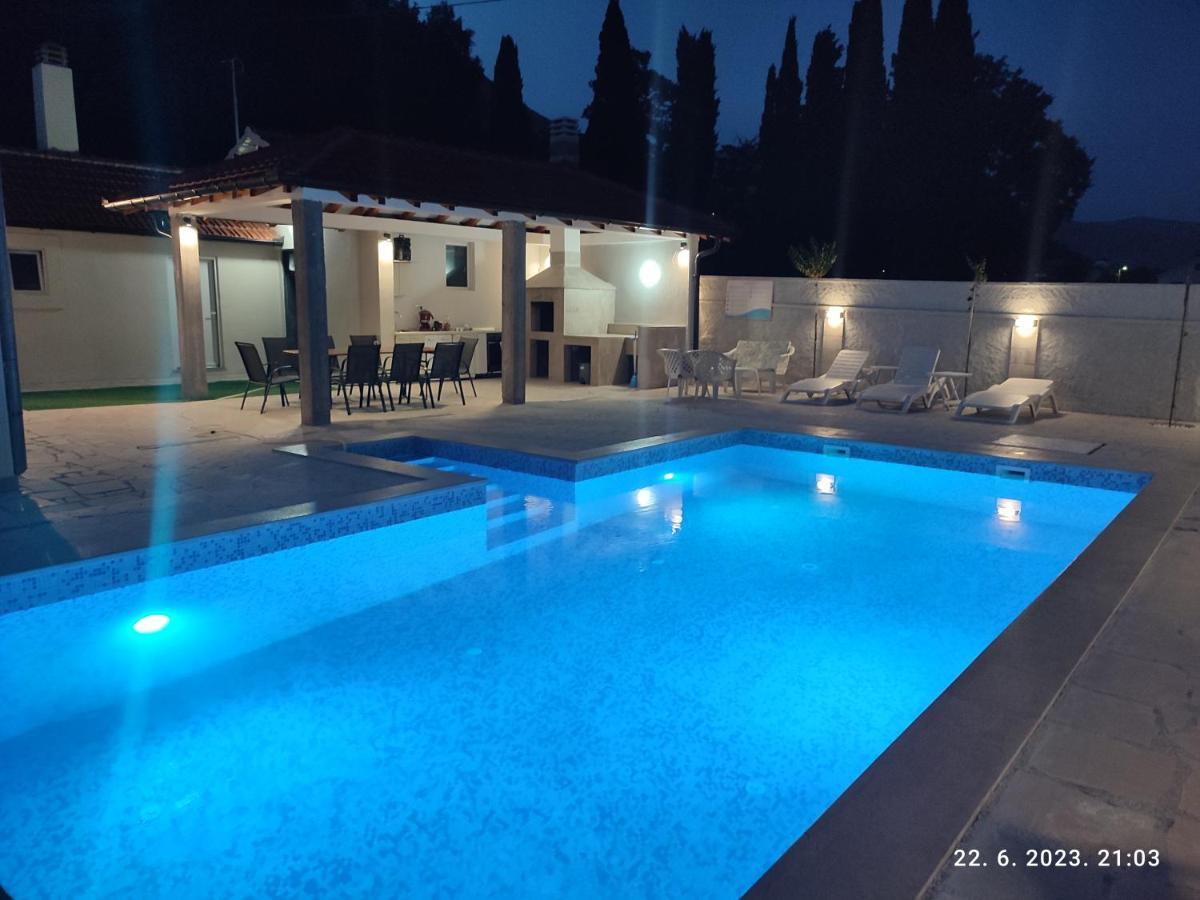 Villa Jelena Trebinje Exteriör bild