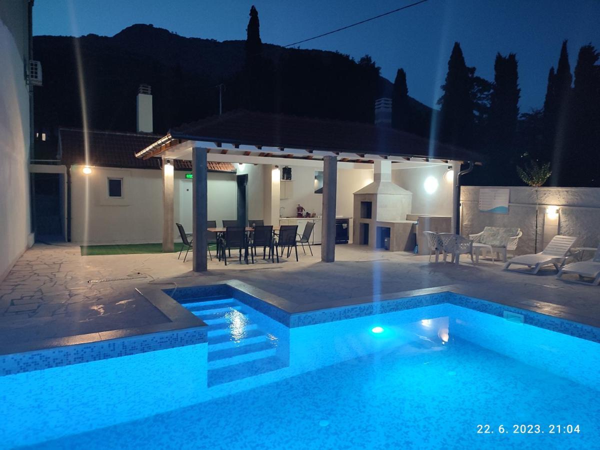 Villa Jelena Trebinje Exteriör bild